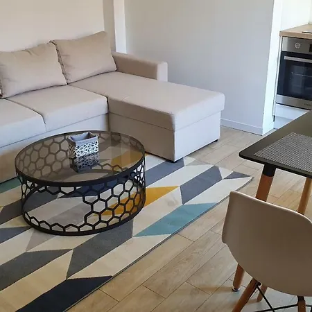 улица любен каравелов 5 Studio Apartment Warna
